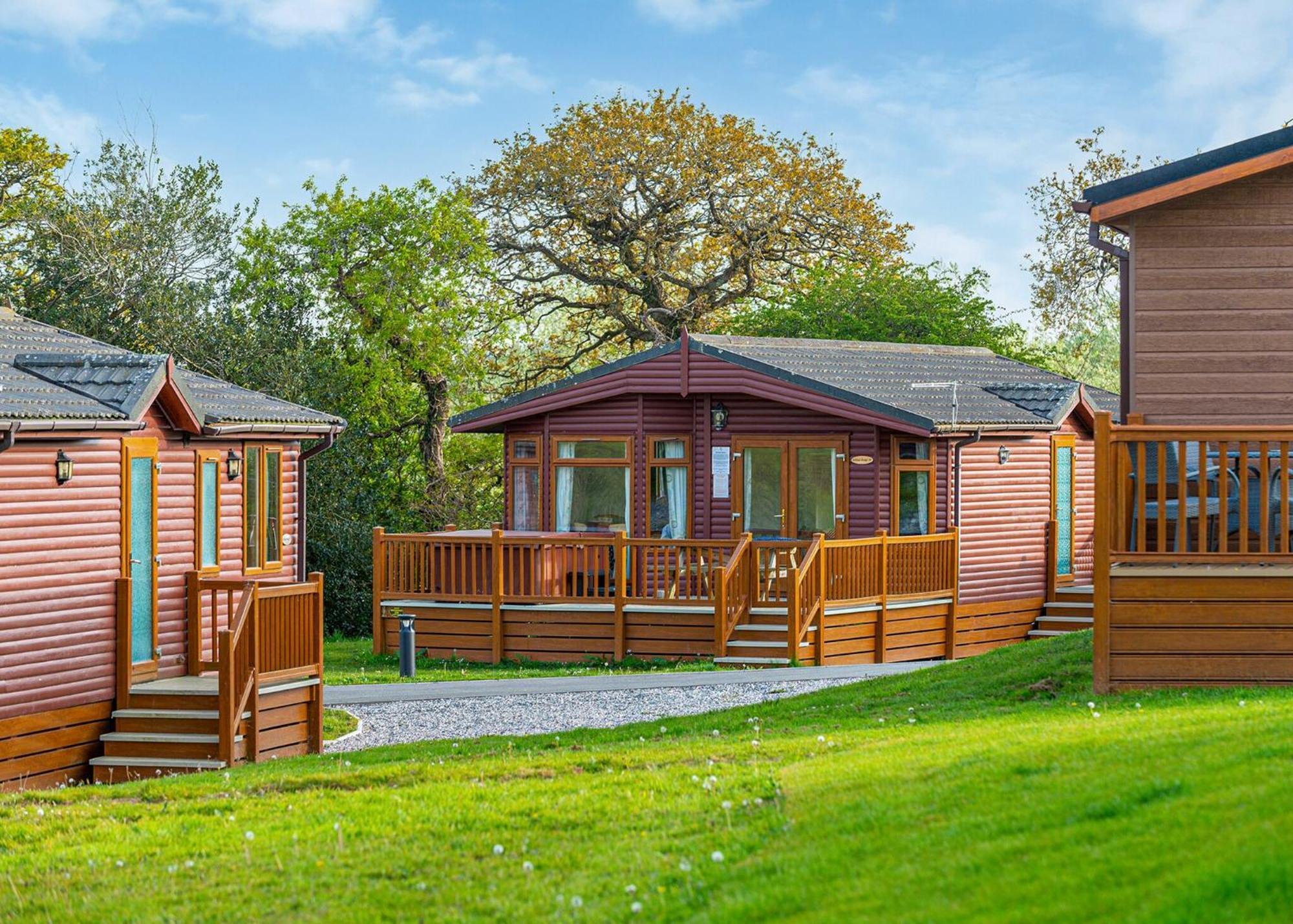 Meadow Lakes Holiday Park St. Austell Exterior photo