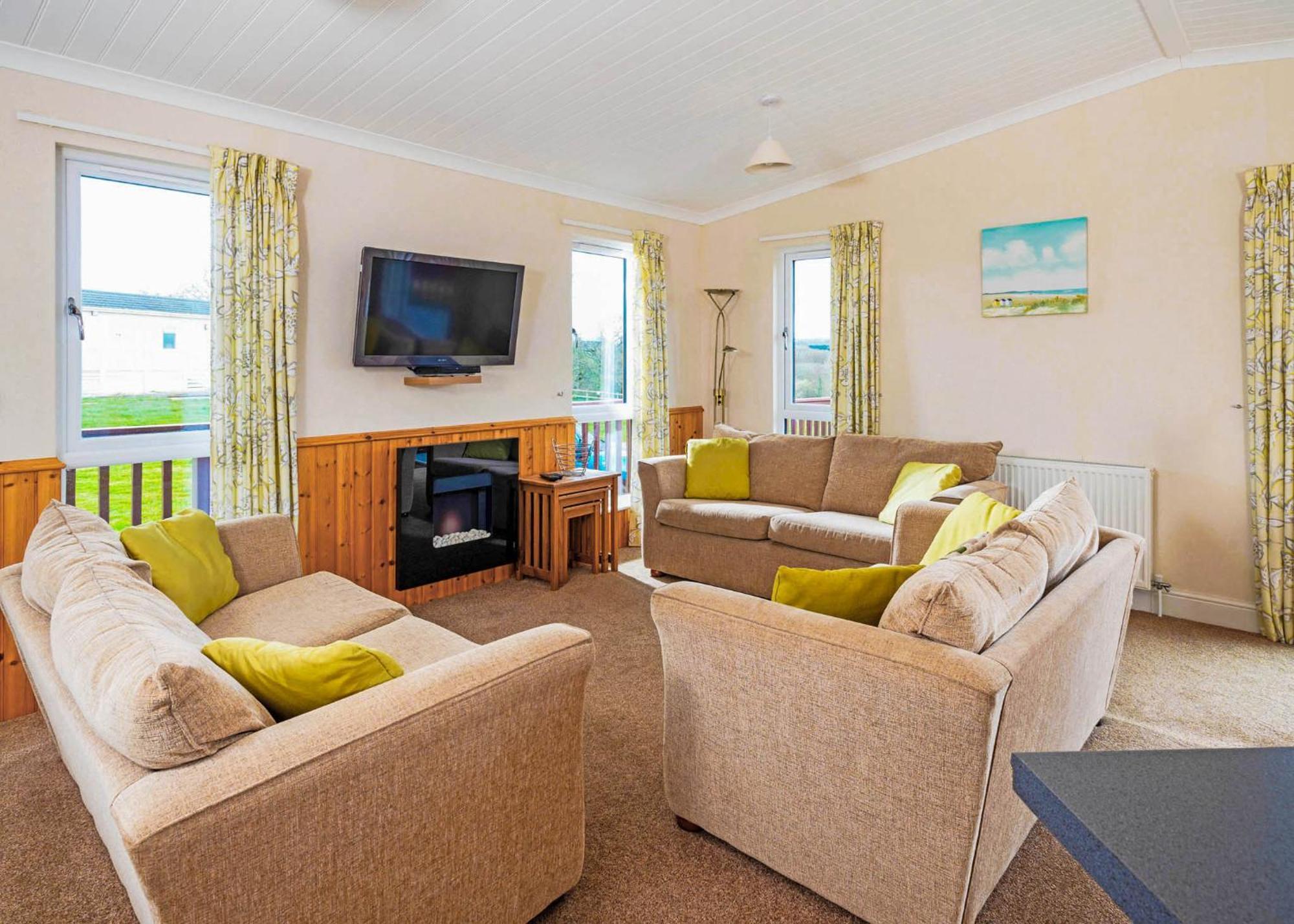 Meadow Lakes Holiday Park St. Austell Room photo