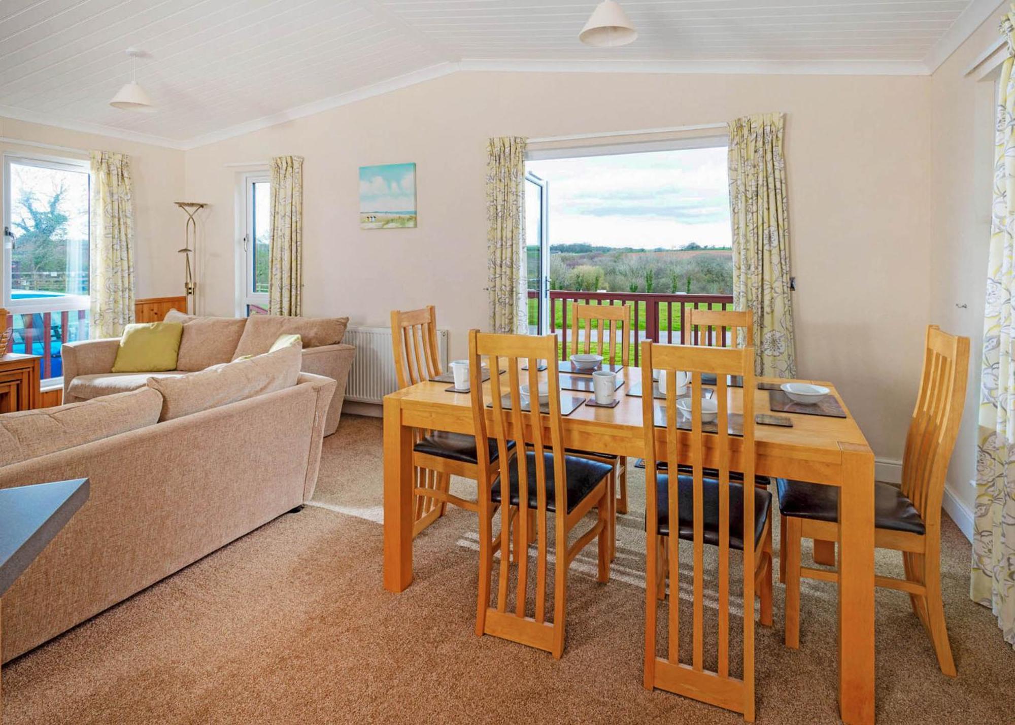 Meadow Lakes Holiday Park St. Austell Room photo