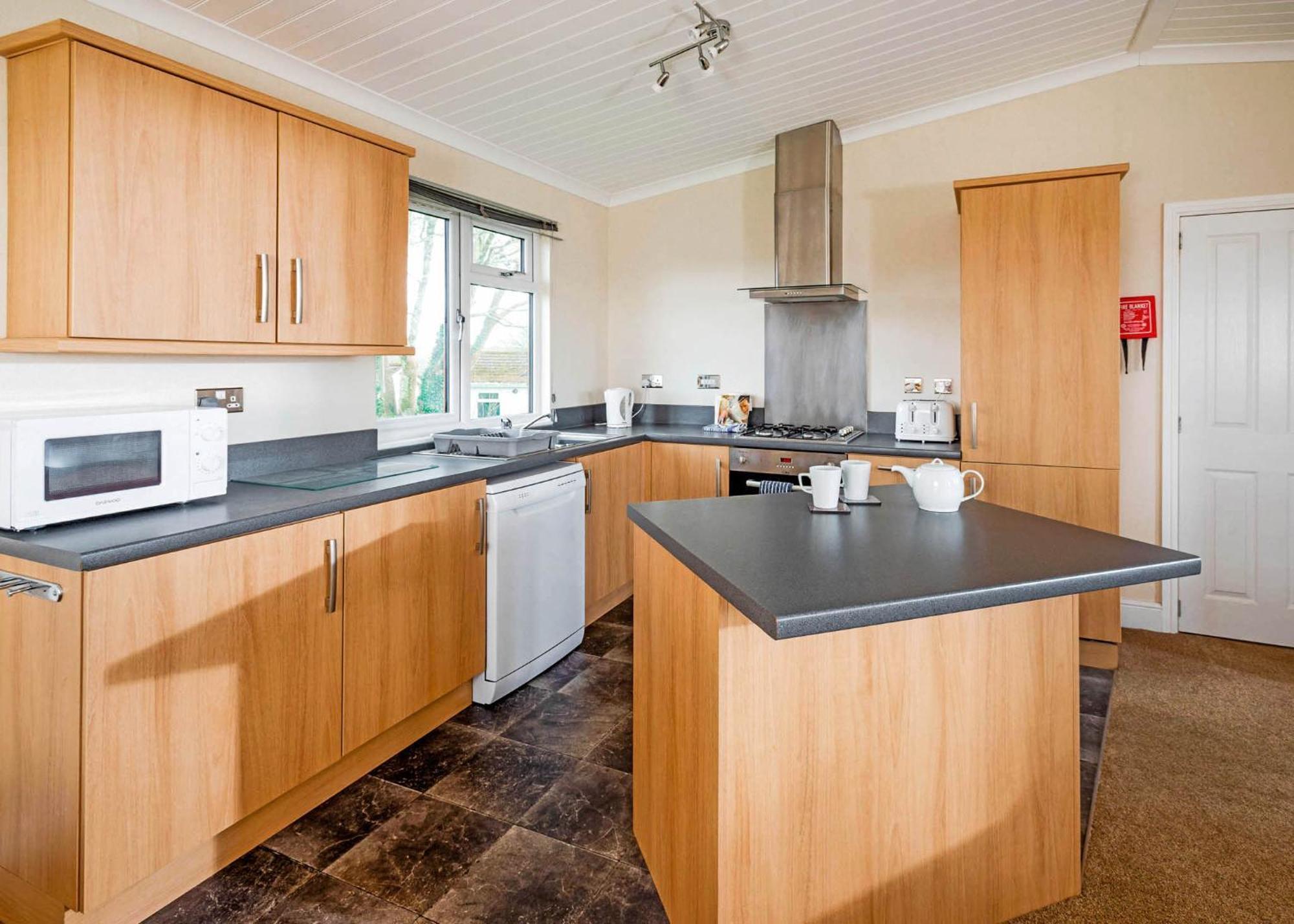 Meadow Lakes Holiday Park St. Austell Room photo
